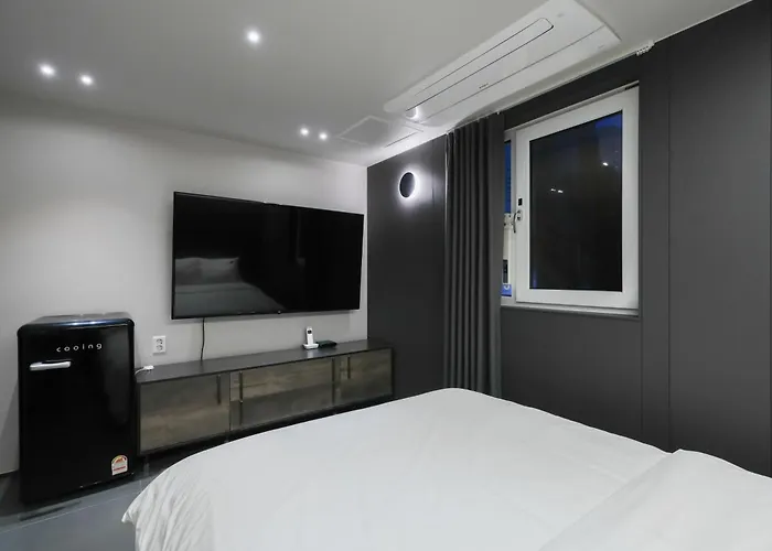 Hotel Home